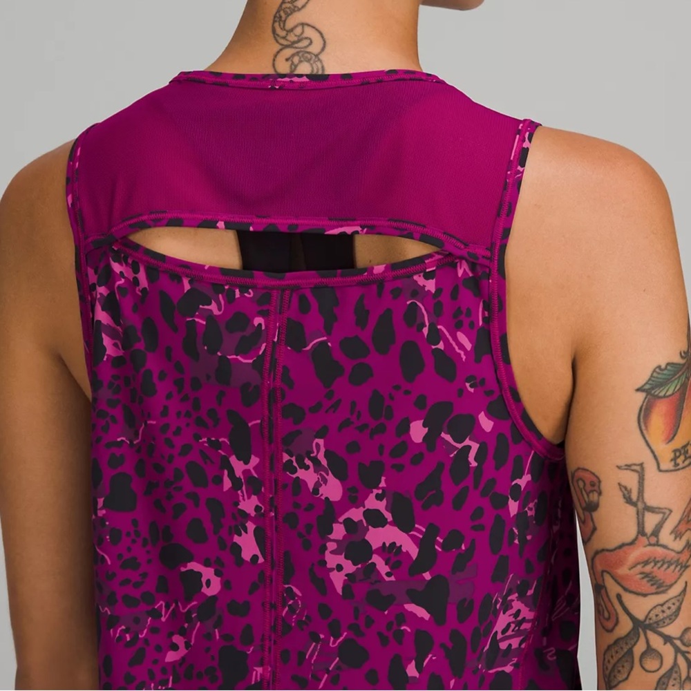 LULULEMON NWT SCULPT TANK TOP CHEETAH CAMO MAGENTA PURPLE MULTI SPOT 0 2 - Picture 2 of 12